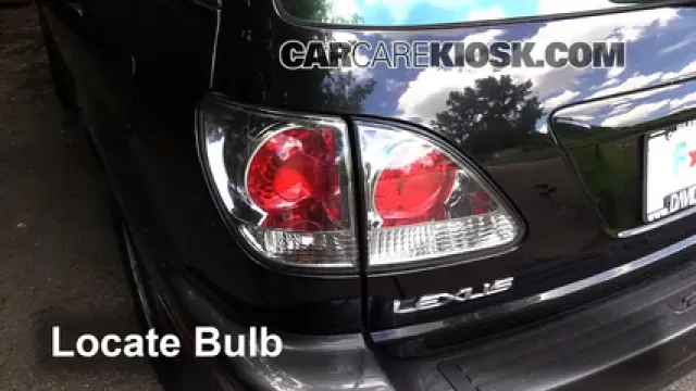 2003 Lexus RX300 3.0L V6 Luces Luz trasera (reemplazar foco)